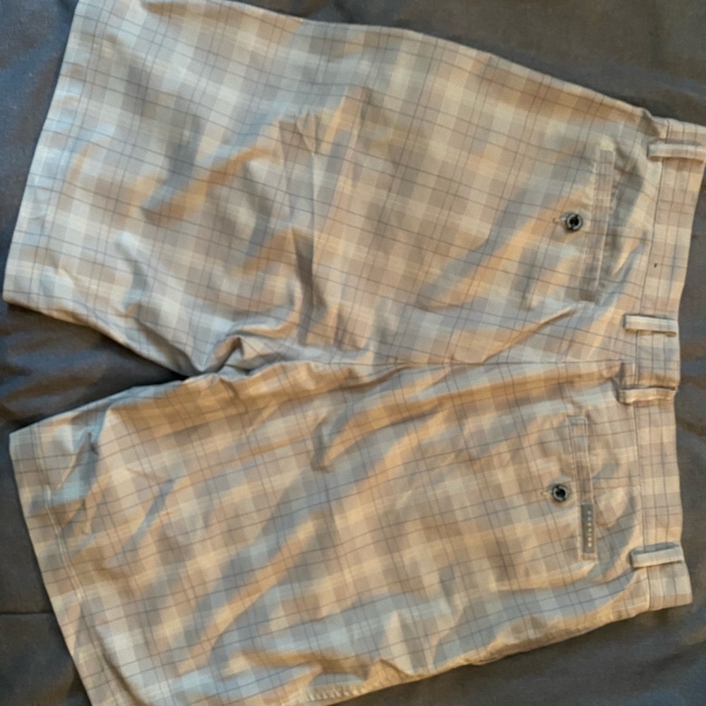 Dunning golf shorts